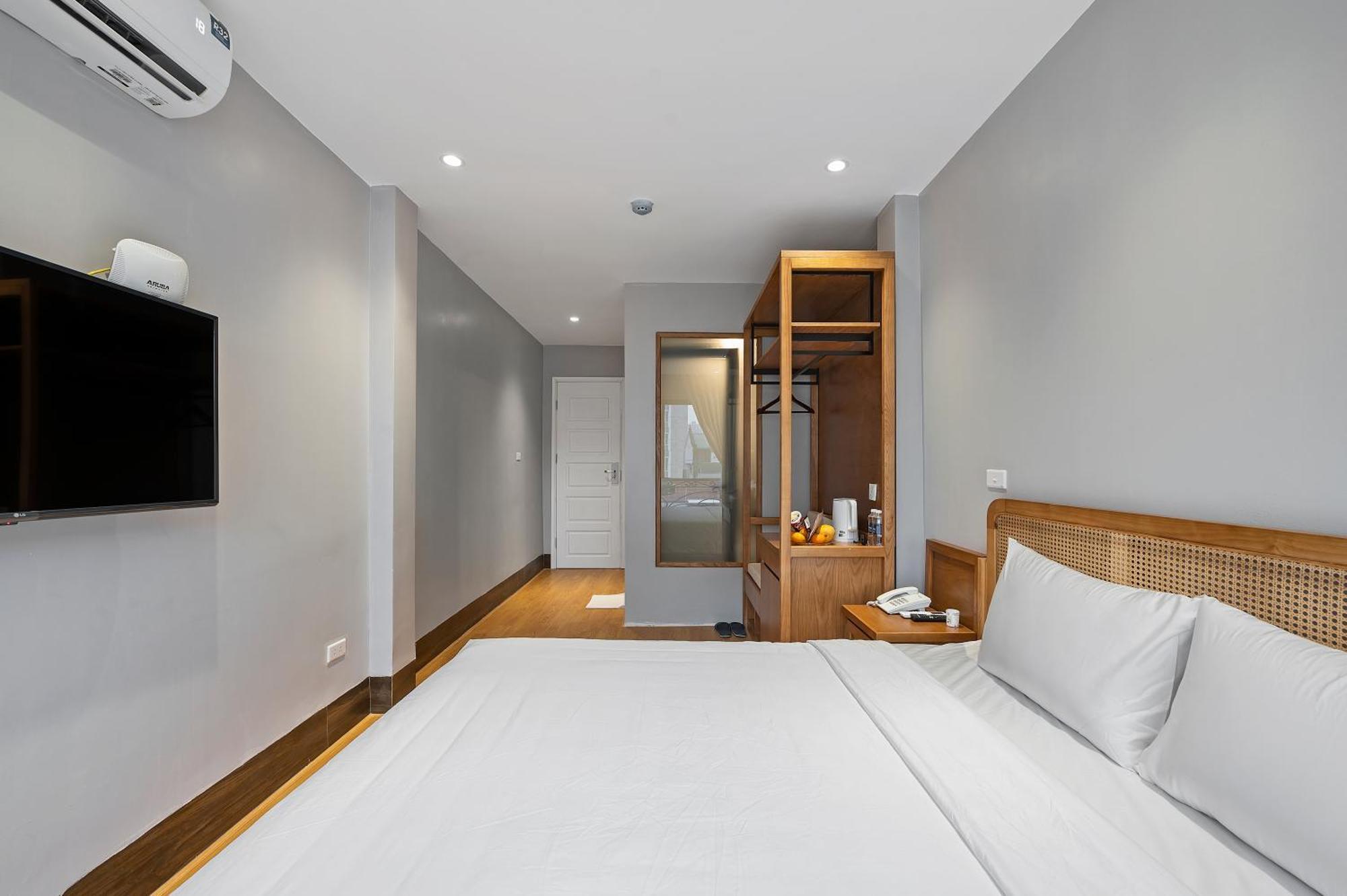 Lakeview Residence Hotel Hanoi Exterior photo
