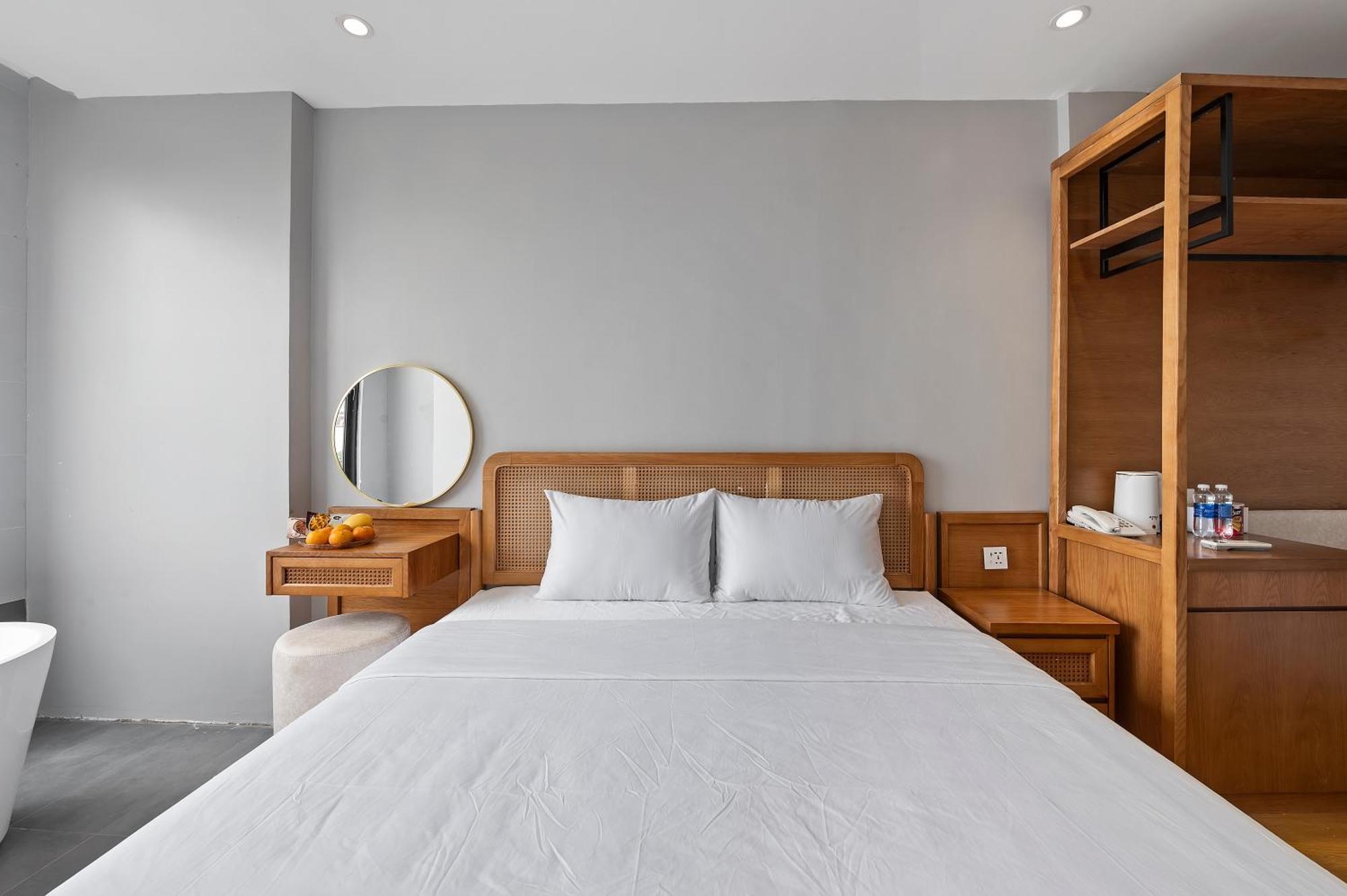 Lakeview Residence Hotel Hanoi Exterior photo
